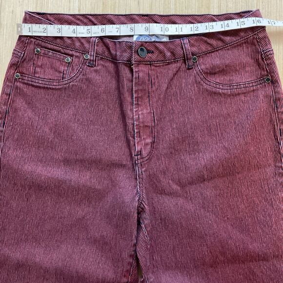 DG2 by Diane Gilman Jeans Women Size 14 Red Pinstriped Flat Front Wide Leg Logo - Picture 5 of 7
